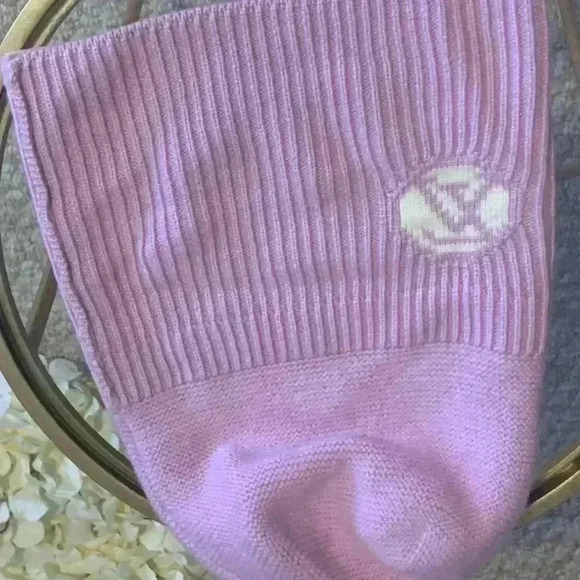 Louis Vuitton 2022 LV Headline Beanie In Light Purple/Pink Color. main image 6